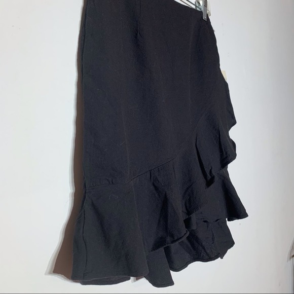 NWT A New Day‎ Black Ruffled Bottom Mini Skirt Size 4 - Picture 3 of 6